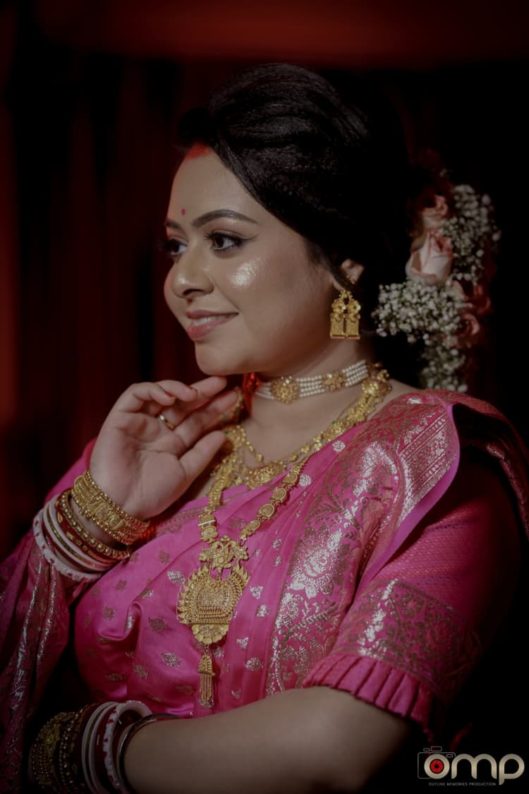 Devi's Catering service image 17