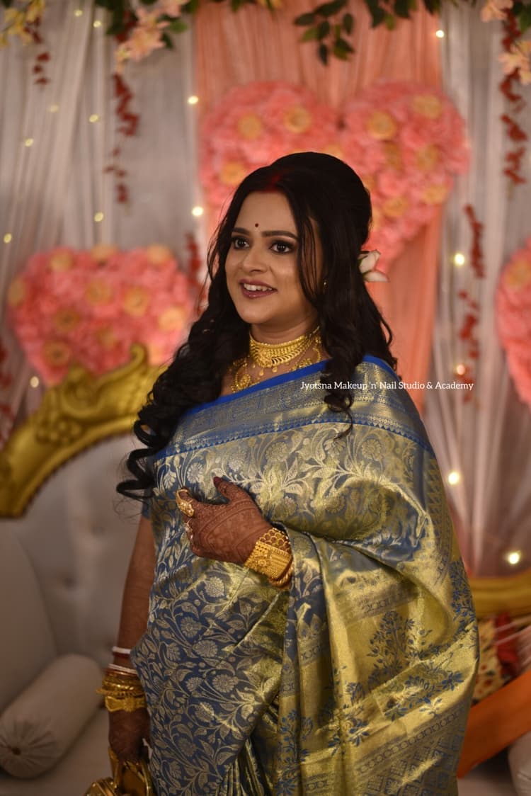 Jyotsna Makeup 'n' Nail Studio & Academy image 26