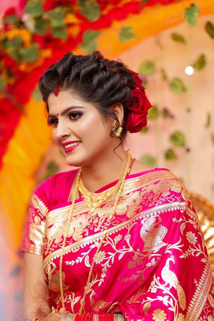 Tripti's Makeup Studio And Academy image 2