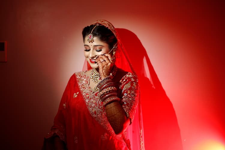 Jyoti Shaw Makeup Studio and Academy image 14