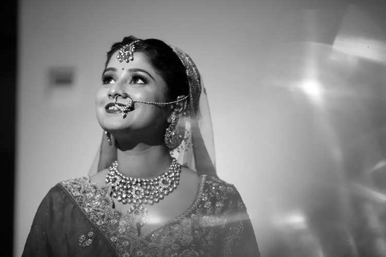 Jyoti Shaw Makeup Studio and Academy image 9