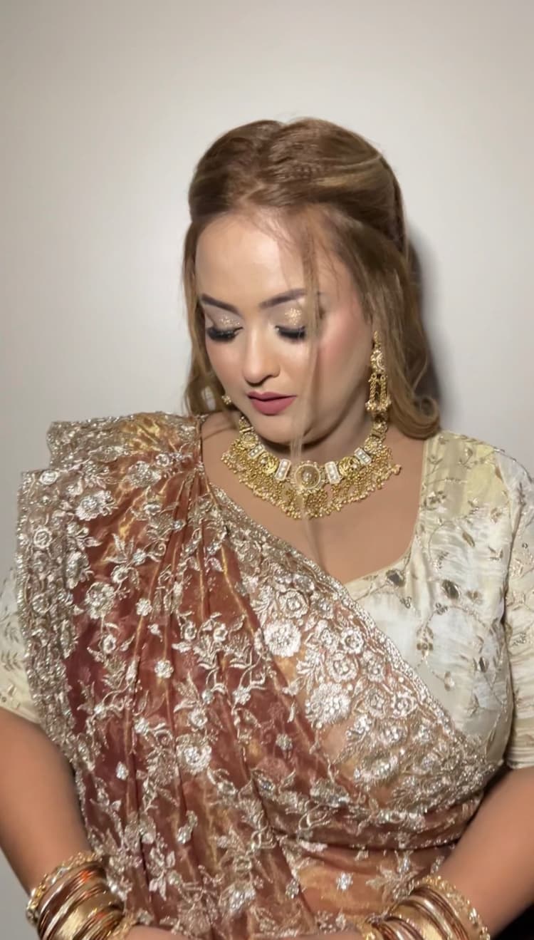 ShahinaParween image 6