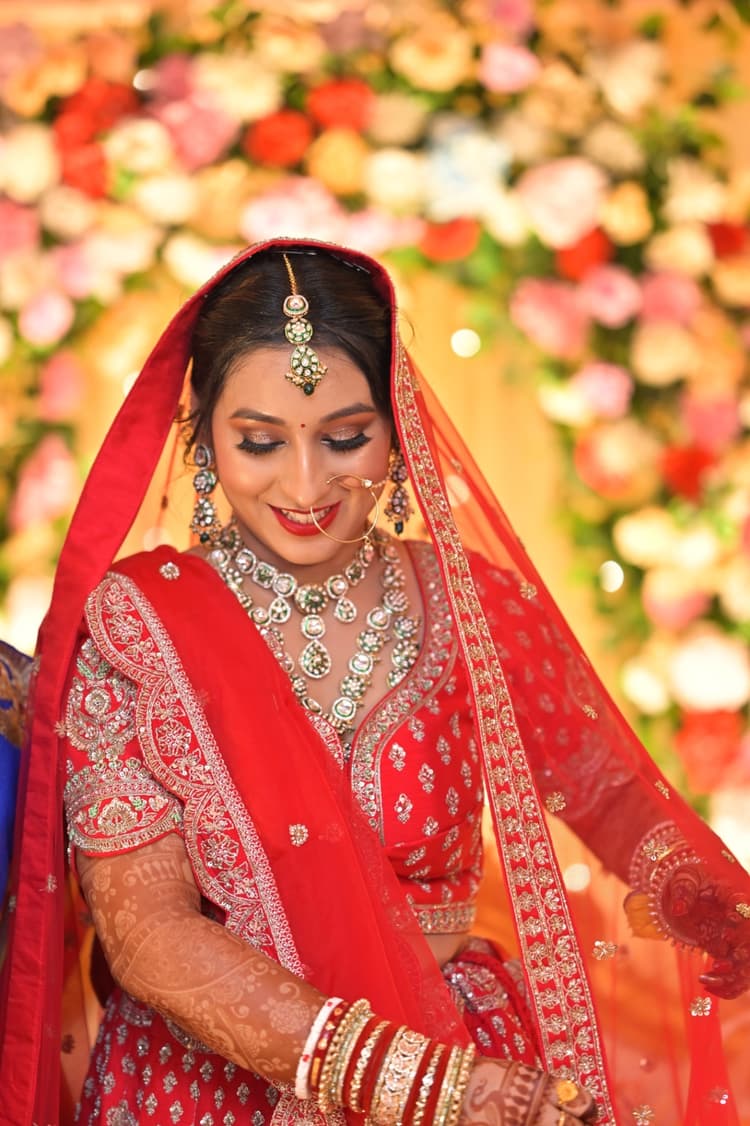 Jyoti Shaw Makeup Studio and Academy image 24