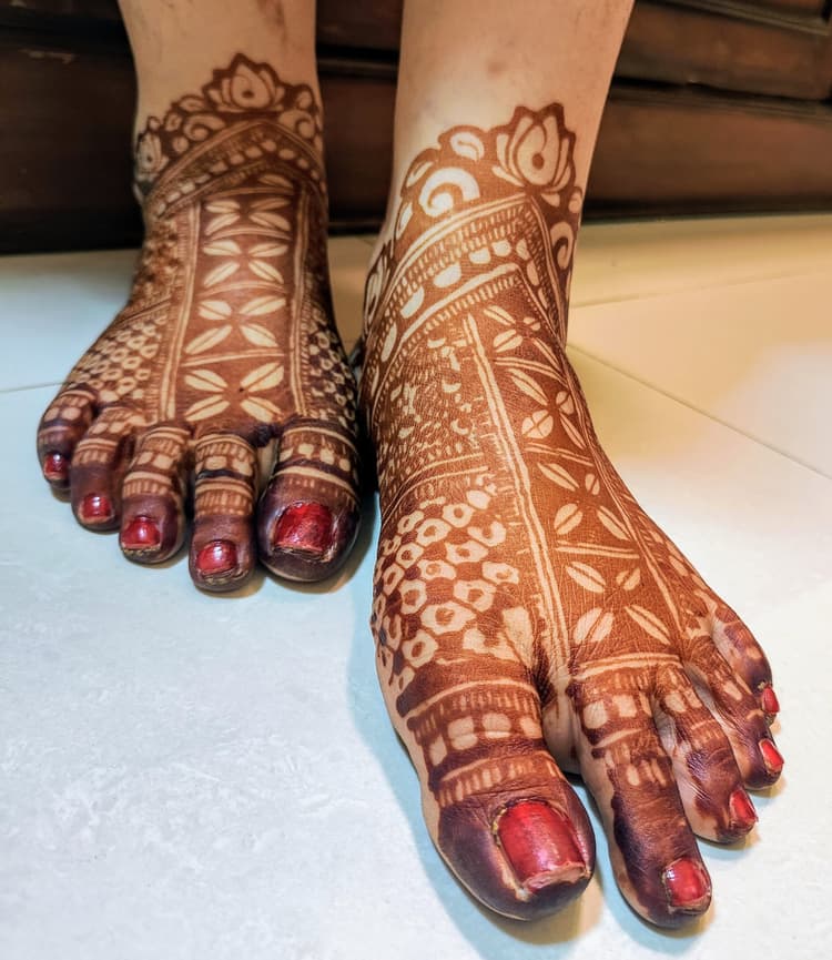 Annu Mehndi image 14