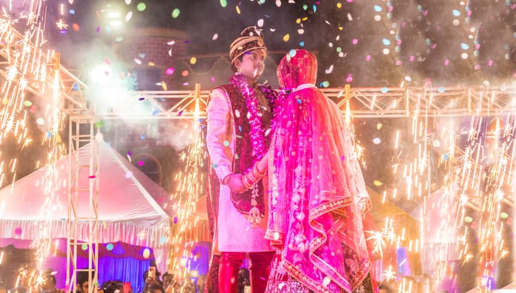 Candid Frame image 1