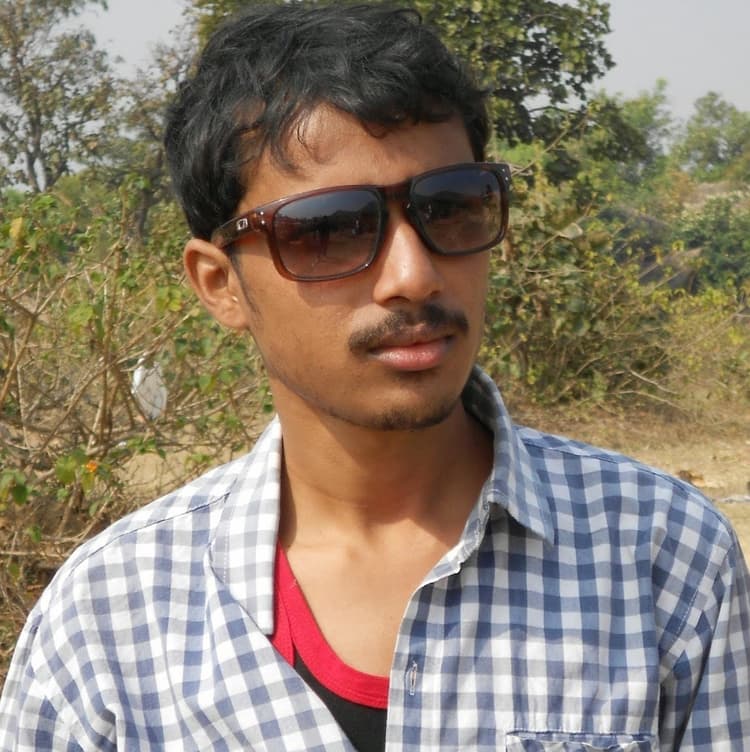 Candid Frame image 3