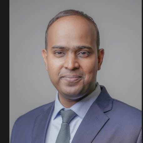 Candid Frame image 5