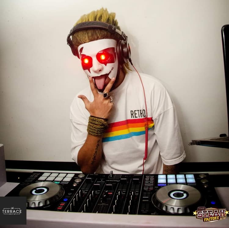 DJ Freak image 2