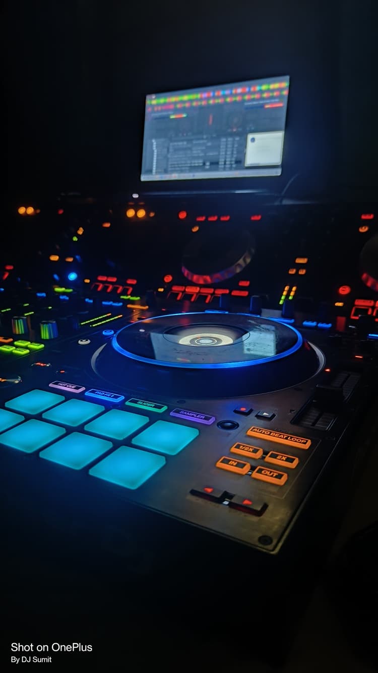 DJ SUMIT image 2