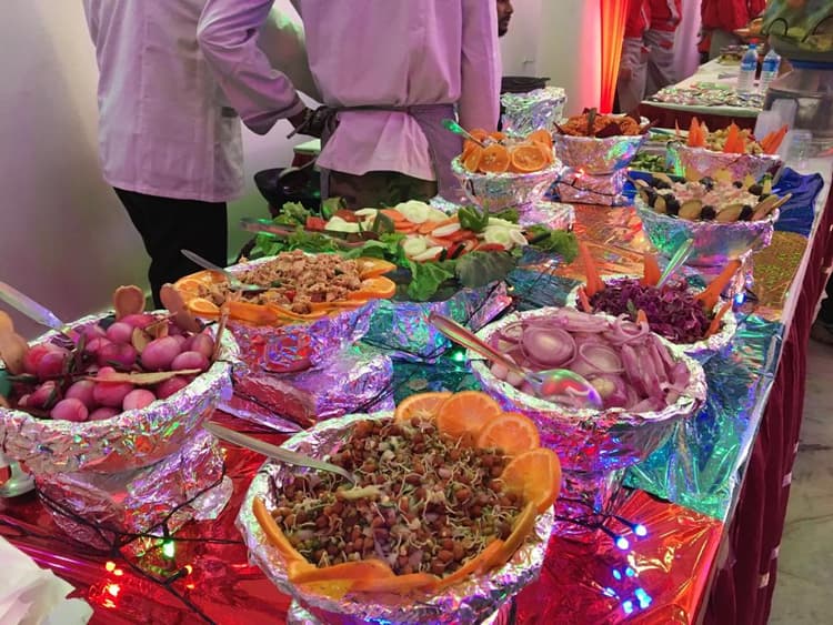 JUKE BANQUET image 3