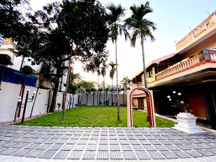 JUKE BANQUET image 9