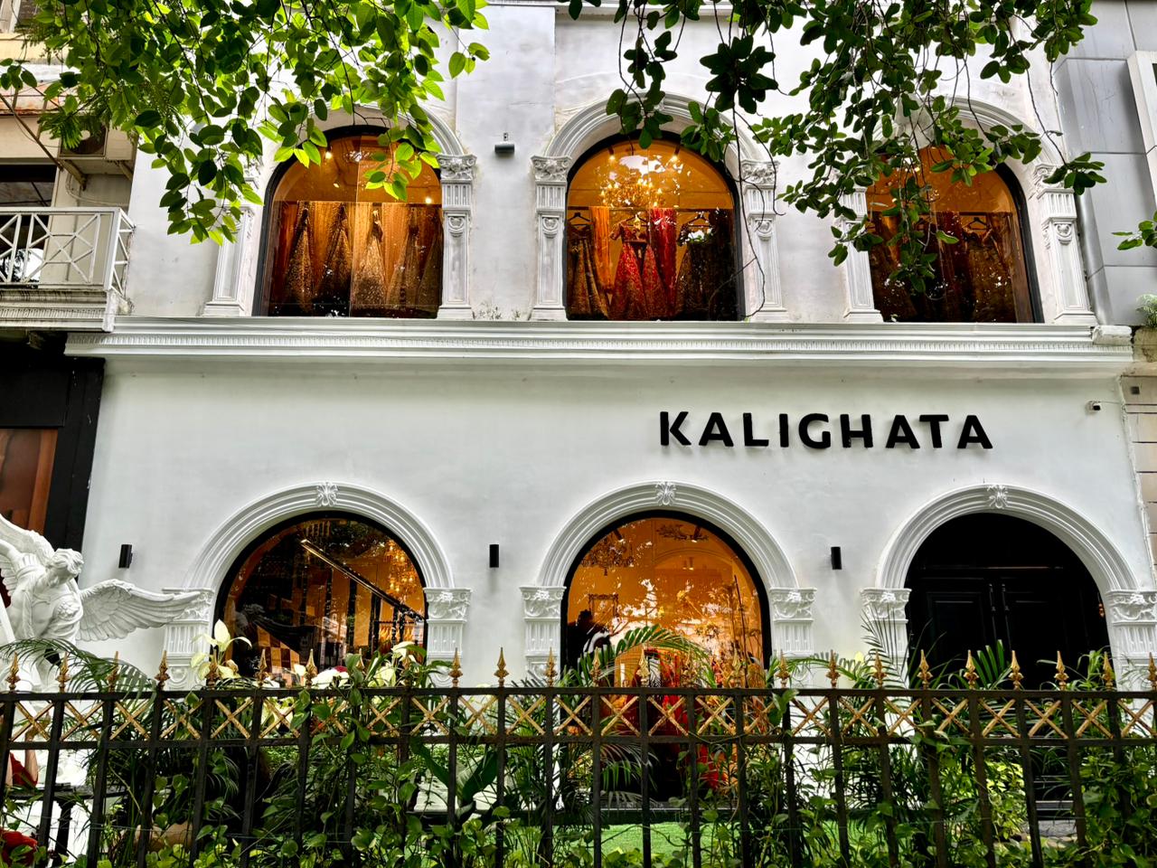 Kalighata bridal wear in Kolkata, Kolkata