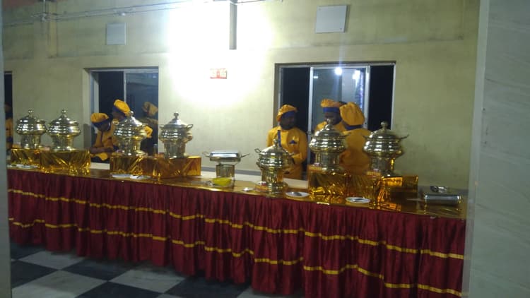 NASKAR VILLA. image 4