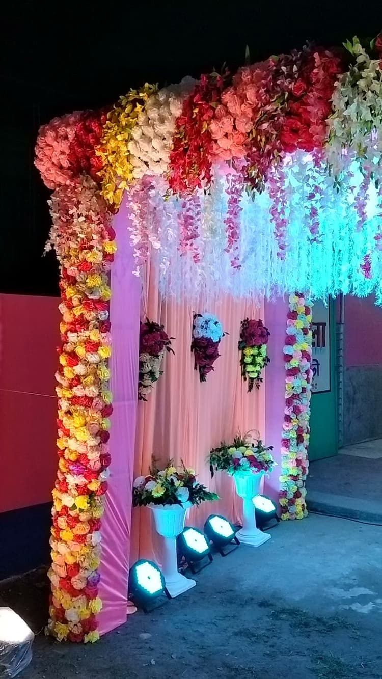 NASKAR VILLA. image 5