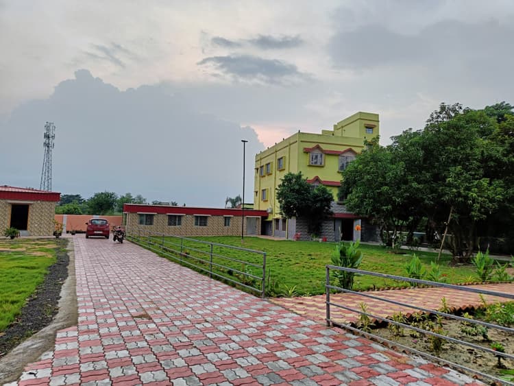 Pampa Palace image 10