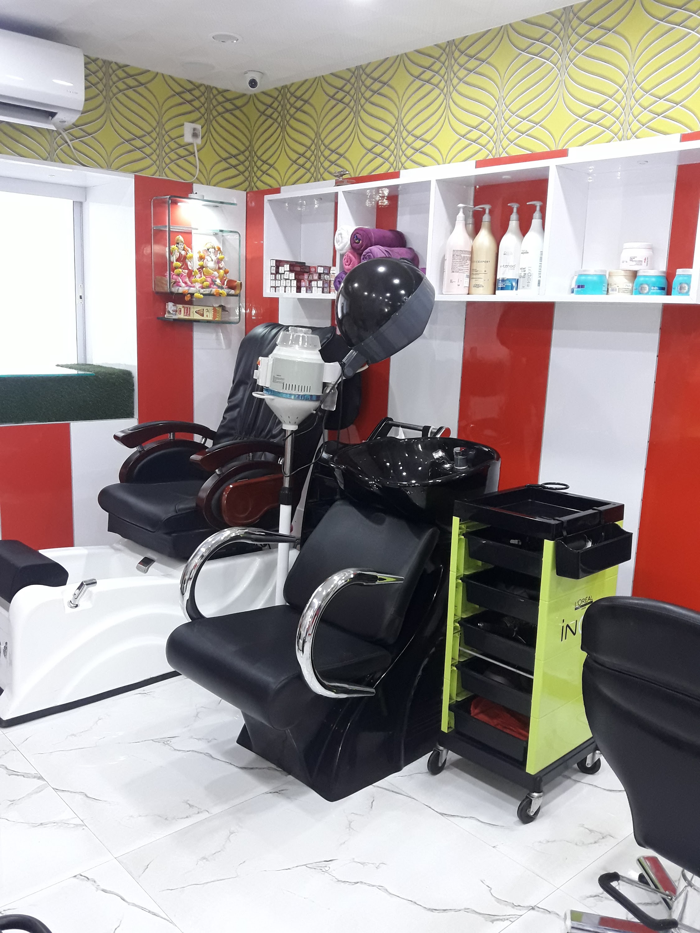Bridal boutique by SENSES in Kolkata