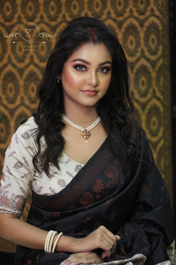 Sangi's TOUCH image 5