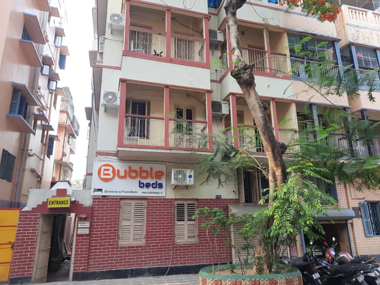 The Elegance image 13