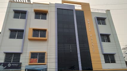 WHITE PALACE image 1