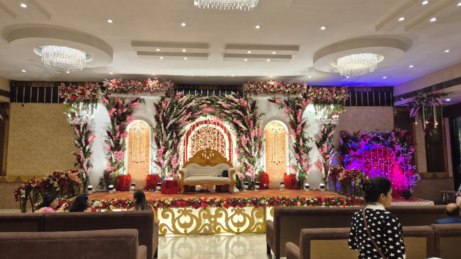 Professional event planner RUPAYAN DECORATORS & CATERERS in KOLKATA
