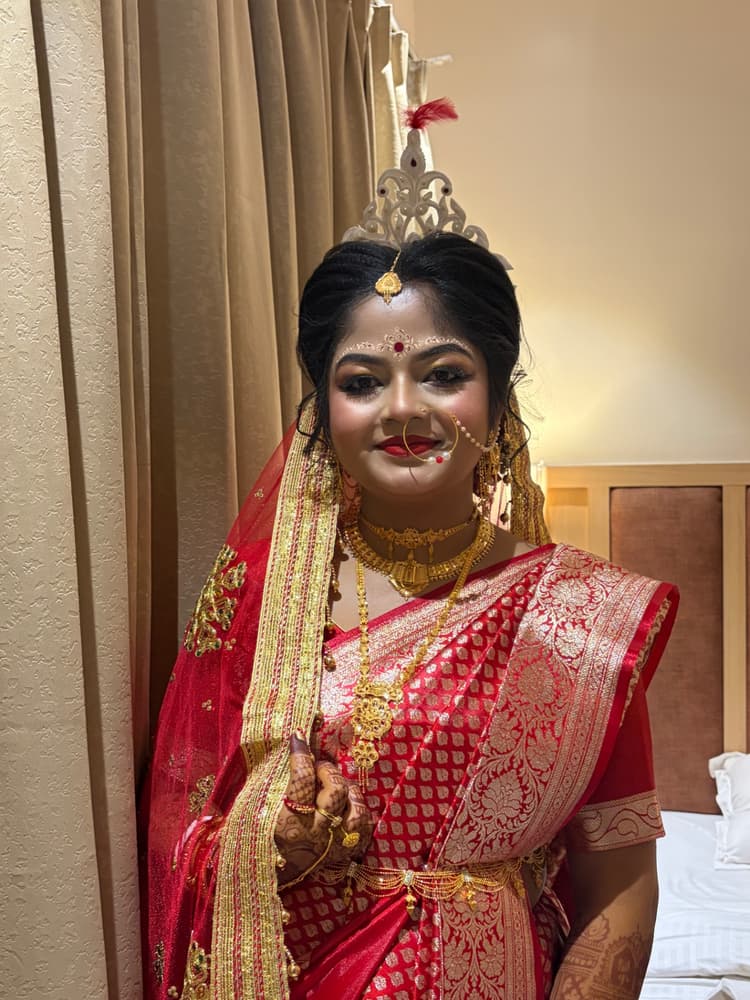 Mansi'z makeover & salon image 31