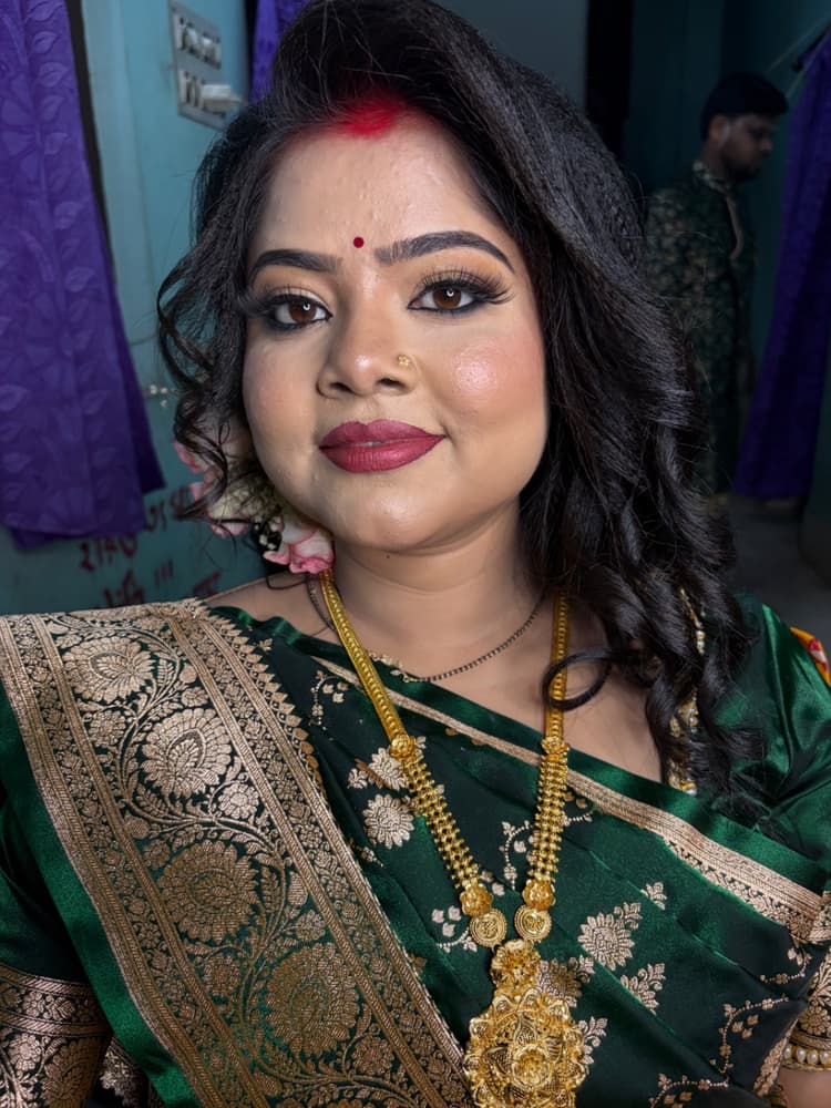 Mansi'z makeover & salon image 28