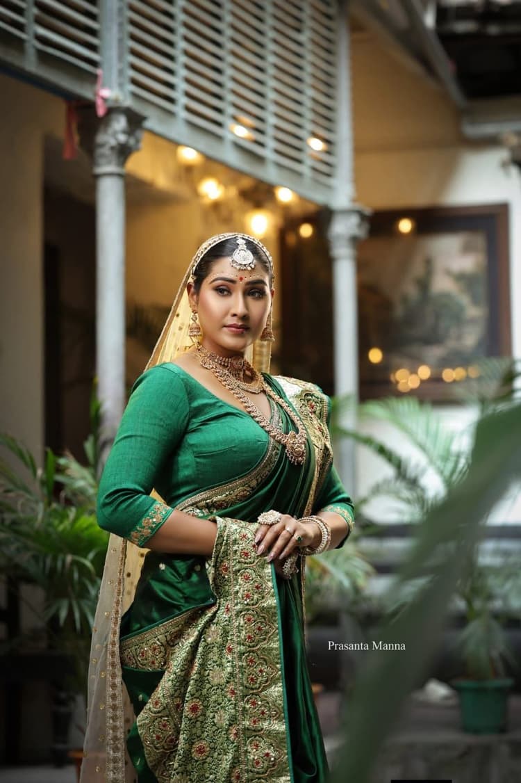 Sakti Das Makeup Artist image 19