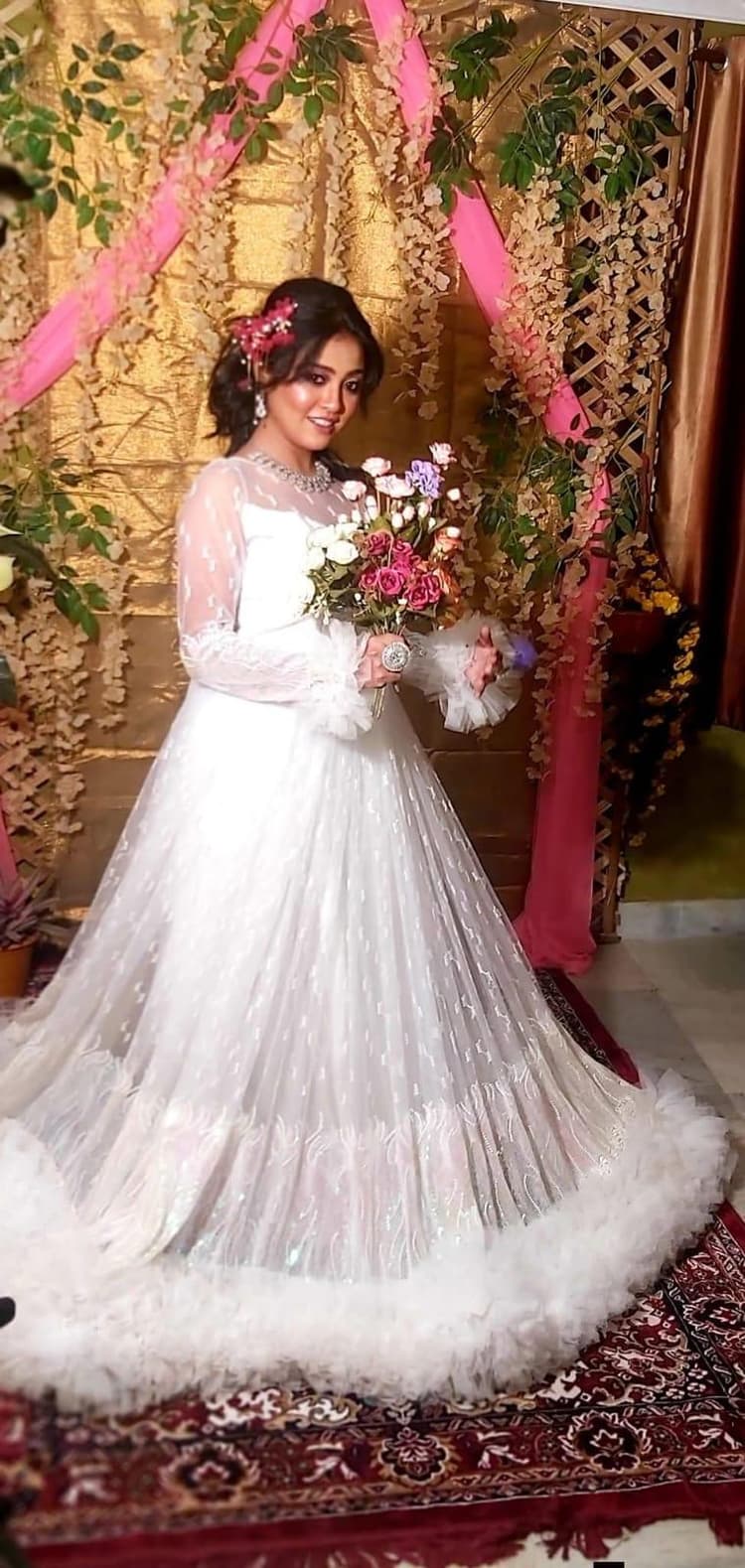 Sakti Das Makeup Artist image 29