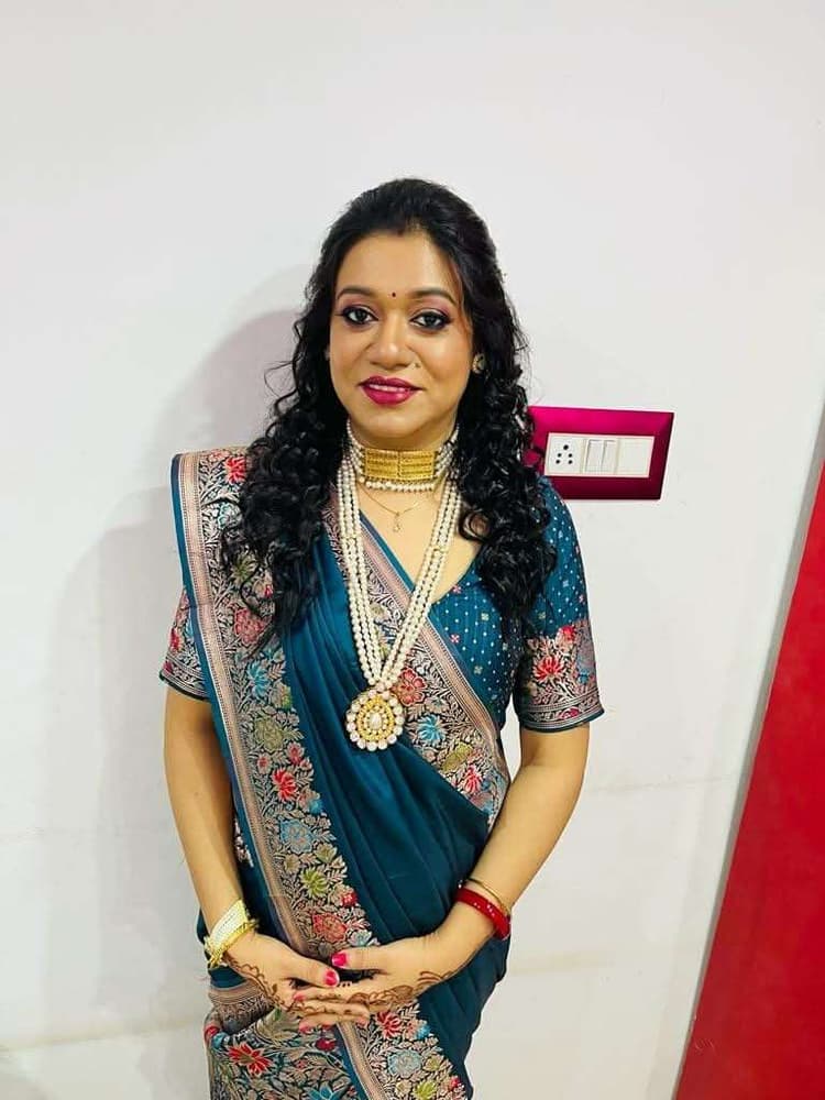 Sakti Das Makeup Artist image 31