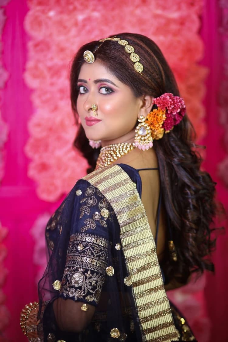 Sakti Das Makeup Artist image 34
