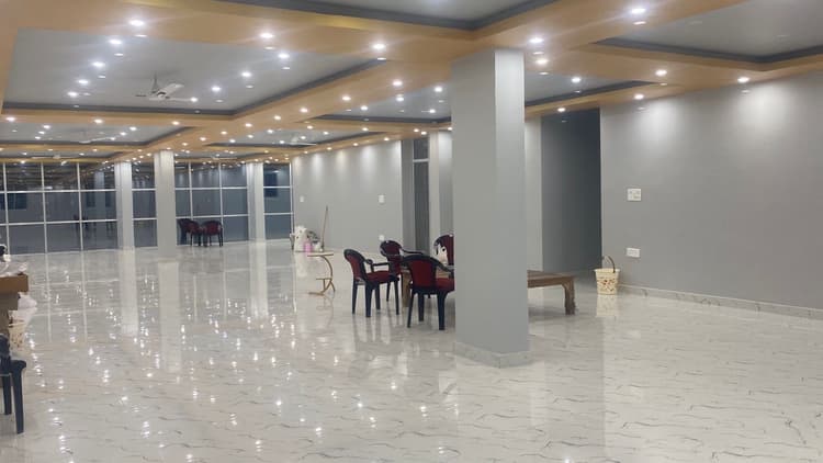 Vishal Banquet & Marriage Hall image 8
