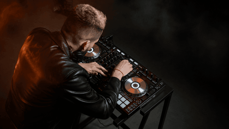 DJ Tony – Bollywood | Wedding & Corporate DJ in Kolkata image 2