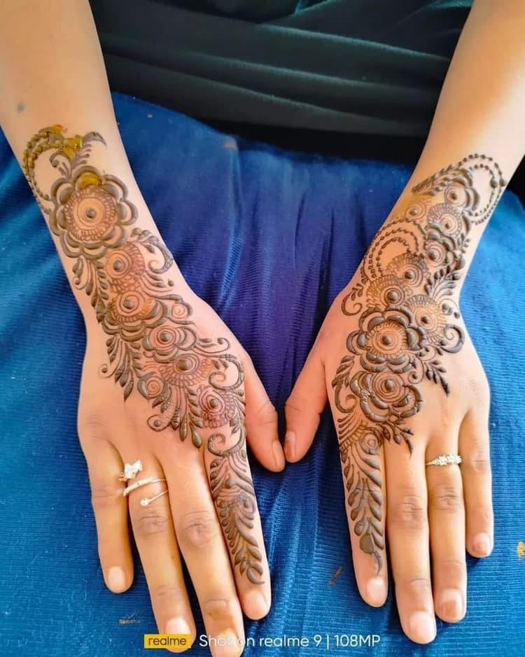 AKASH Mehandi arts image 18