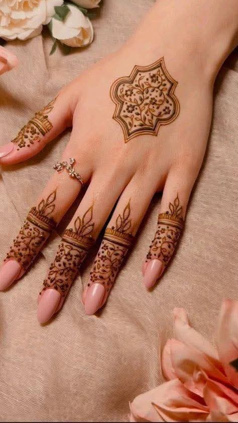 AKASH Mehandi arts image 23