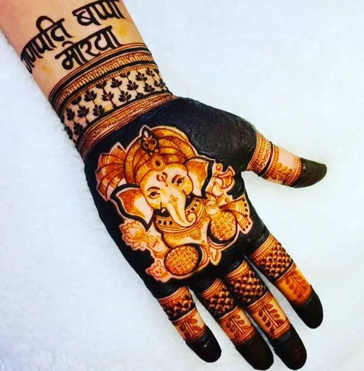 AKASH Mehandi arts image 30