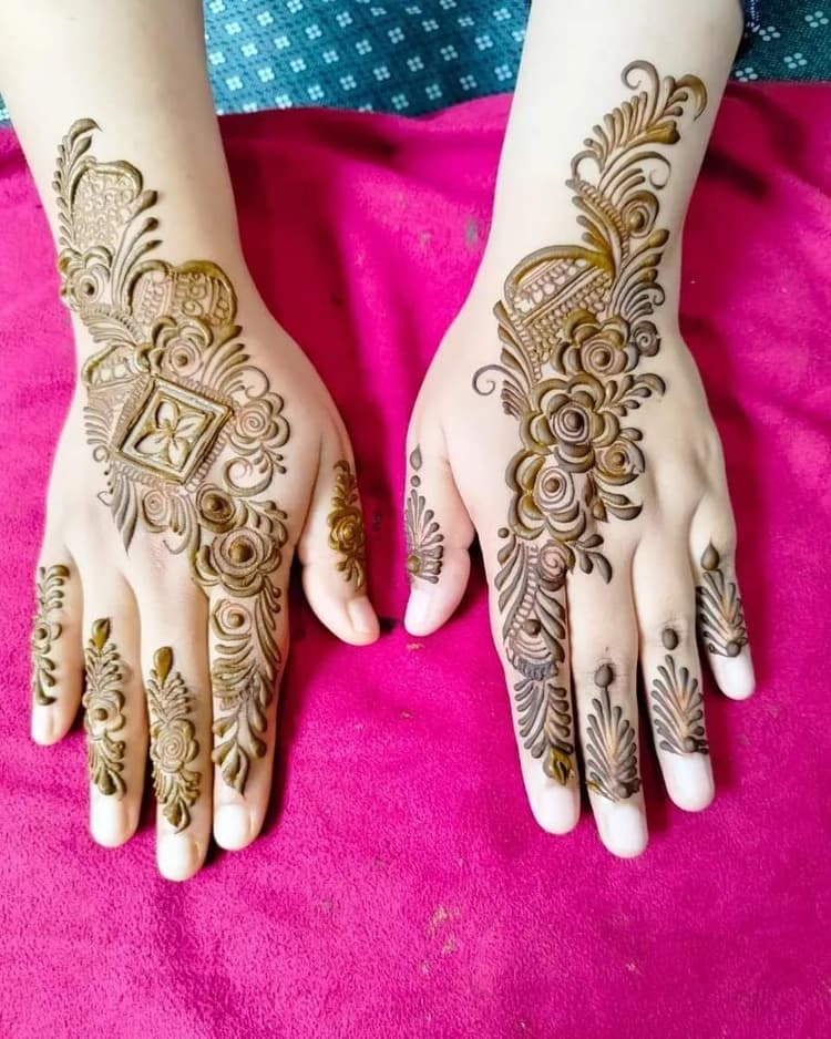 AKASH Mehandi arts image 34