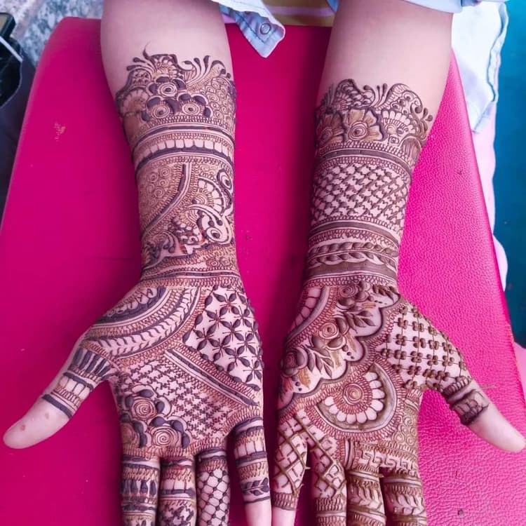 AKASH Mehandi arts image 39