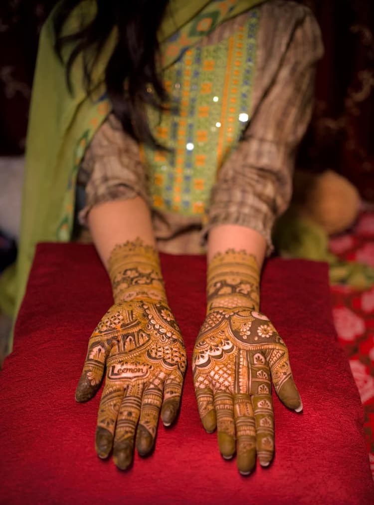AKASH Mehandi arts image 42