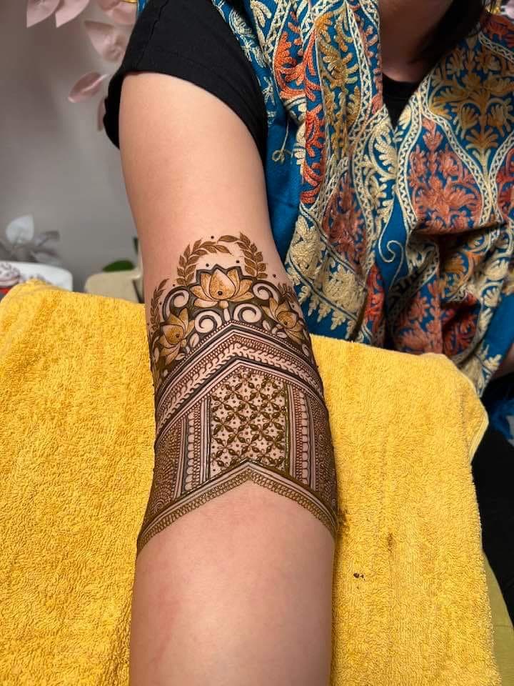 AKASH Mehandi arts image 54