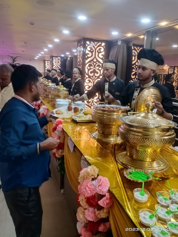 Aakash Caterer And Decorator image 10