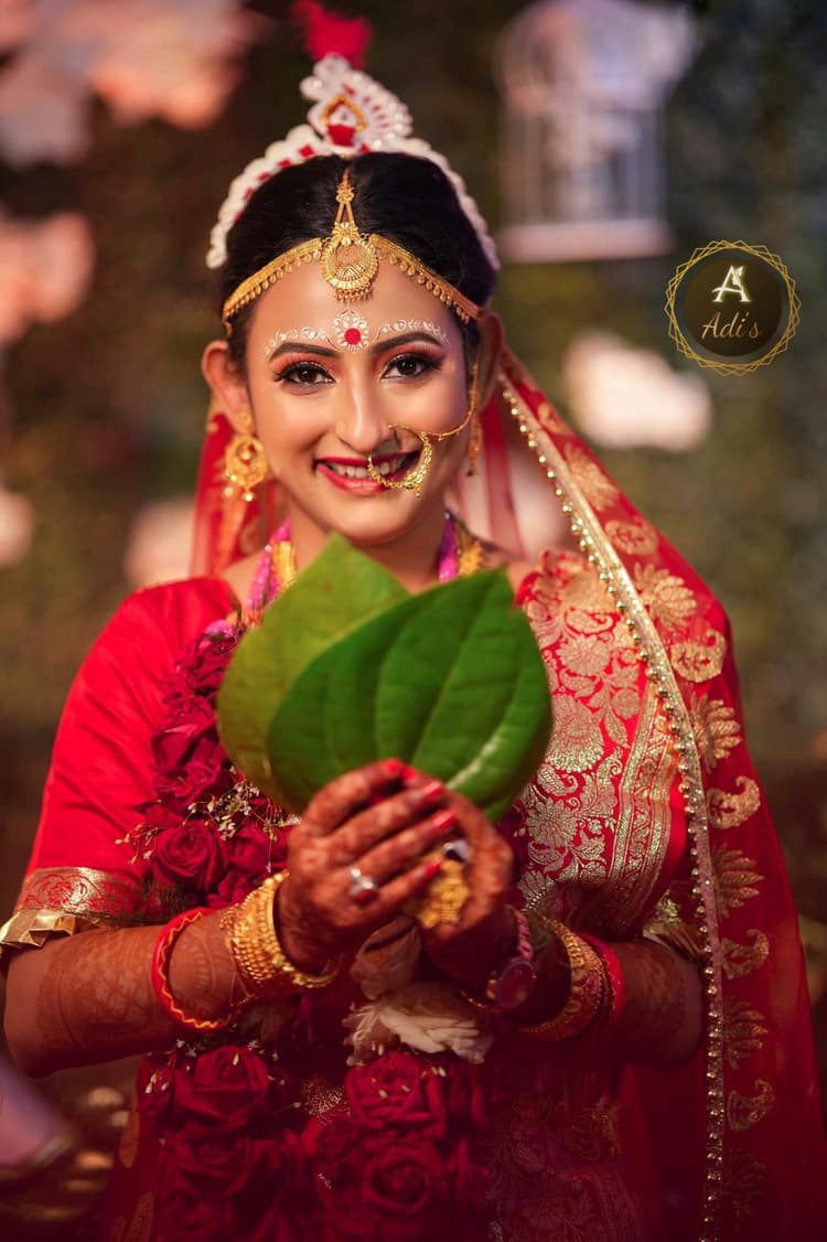 Adis Makeup Studio & Academy (Bridal Makeup Artist Aditi Mukherjee) image 24