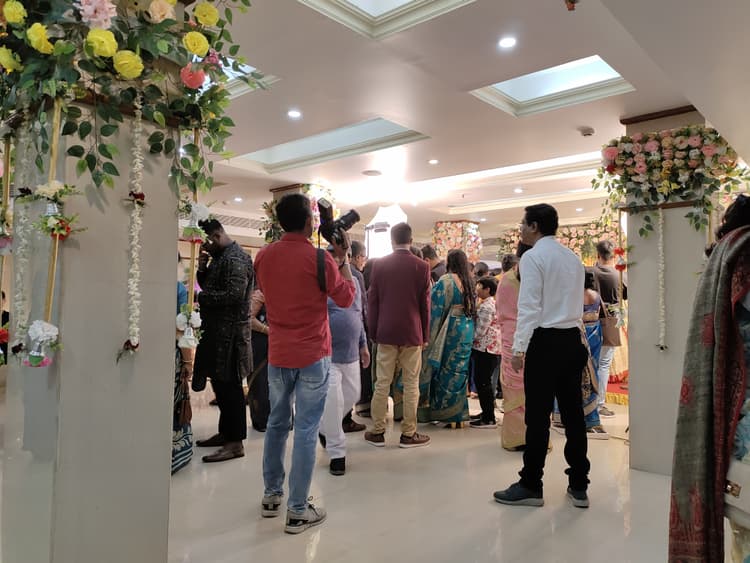 Airport City Hotel, Banquet Hall (Weddingz.in Partner) image 10
