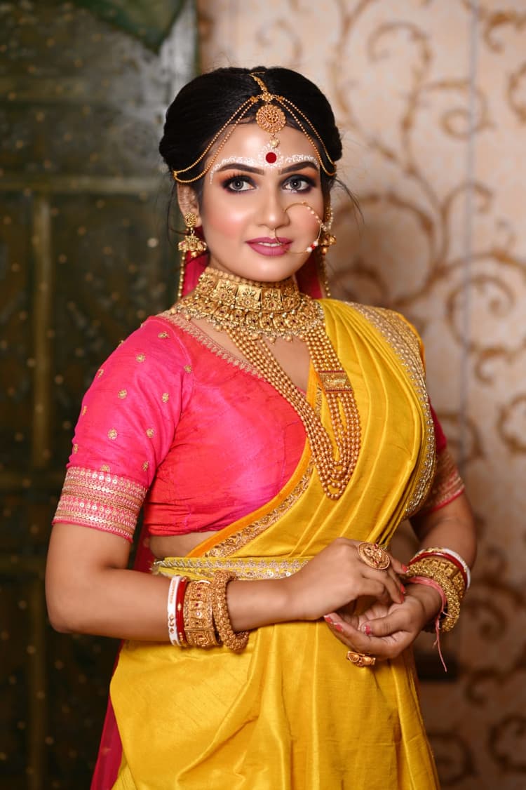 Ankita'z Makeover And Academy image 9