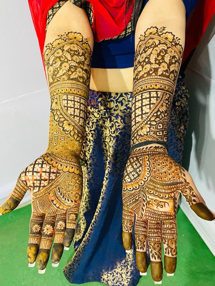 Ankur henna art image 12