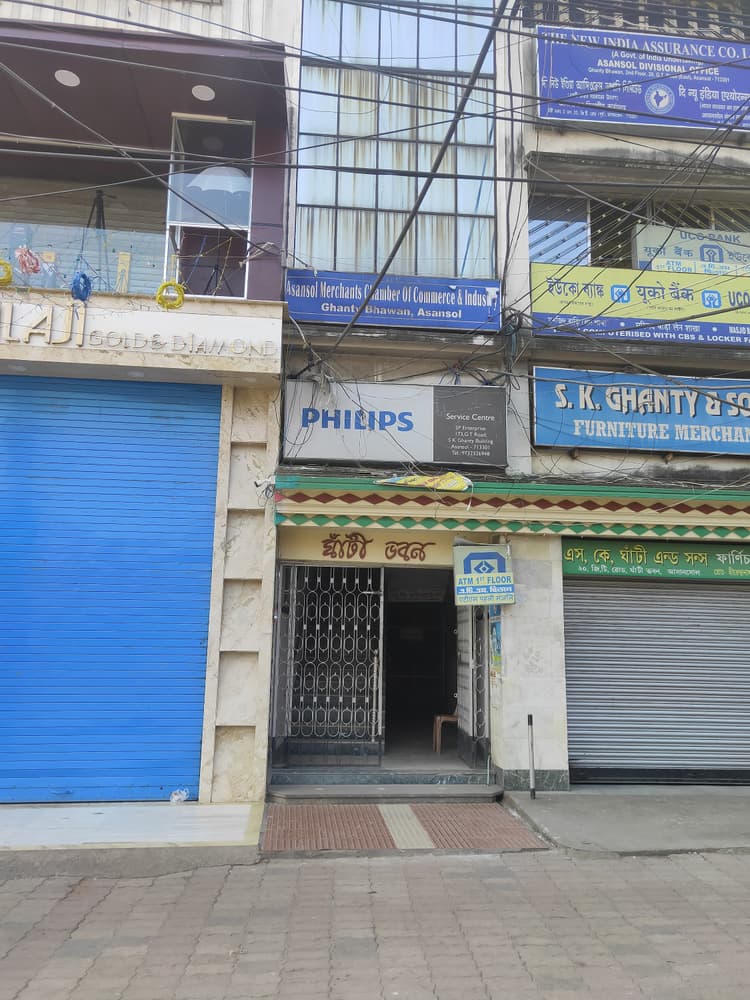 Ashmita's Makeover Salon & Academy image 23