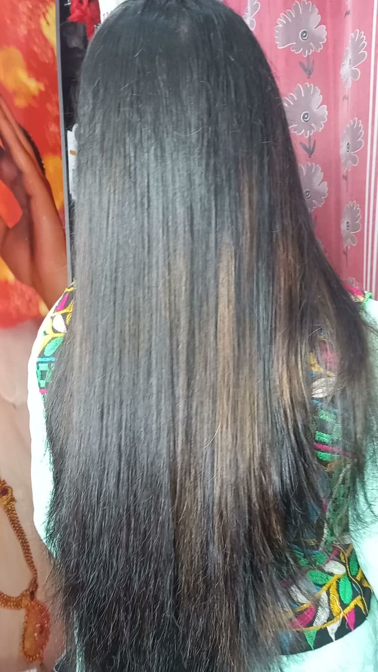 Ashmita's Makeover Salon & Academy image 8