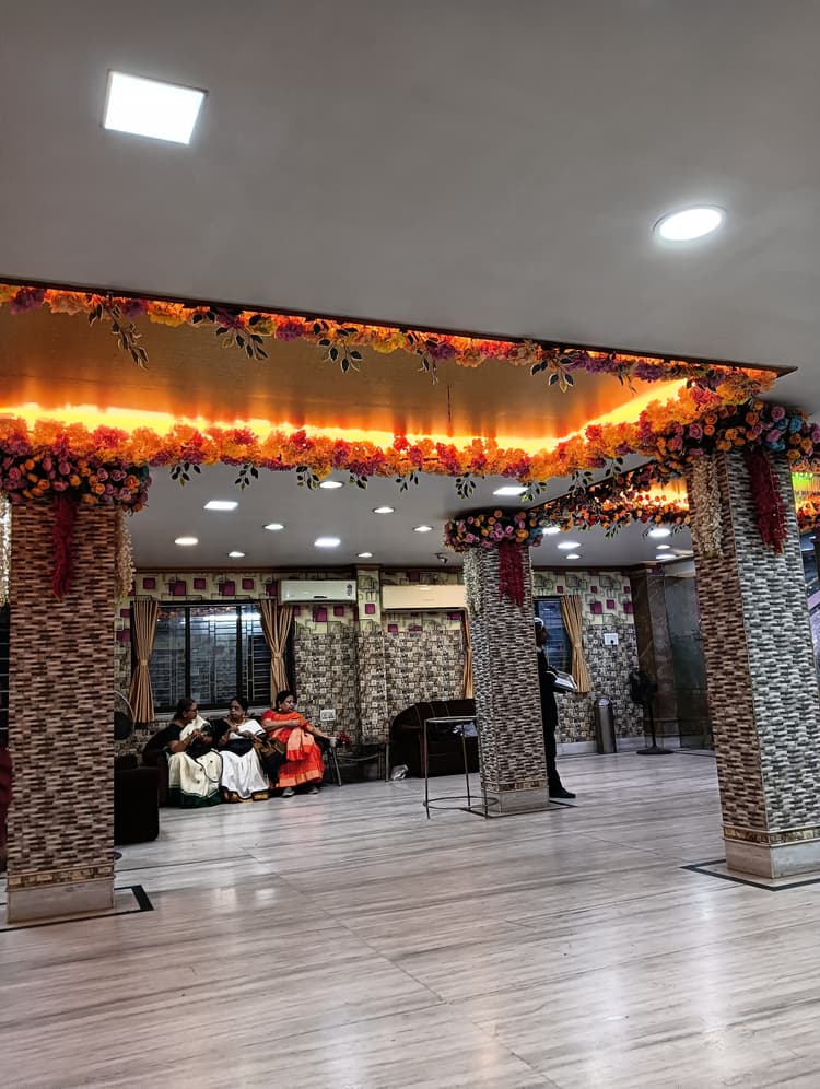 Bandhan AC Banquet Hall image 13