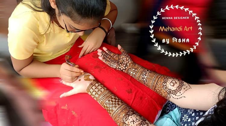 Barnali Mehandi Artist image 9
