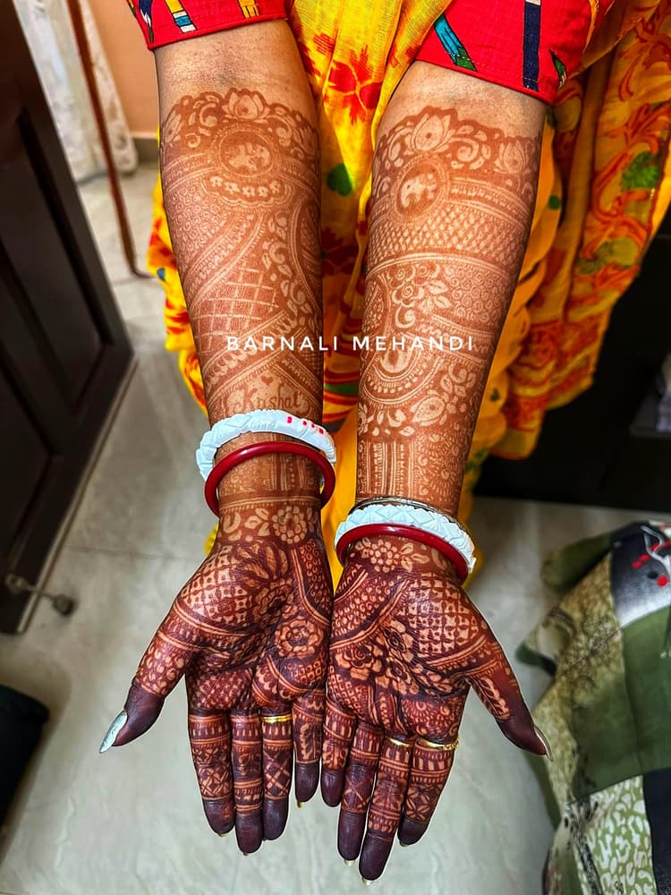 Barnali Mehandi Artist image 2