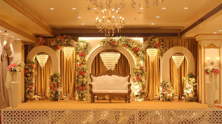 Barsana Banquet image 9